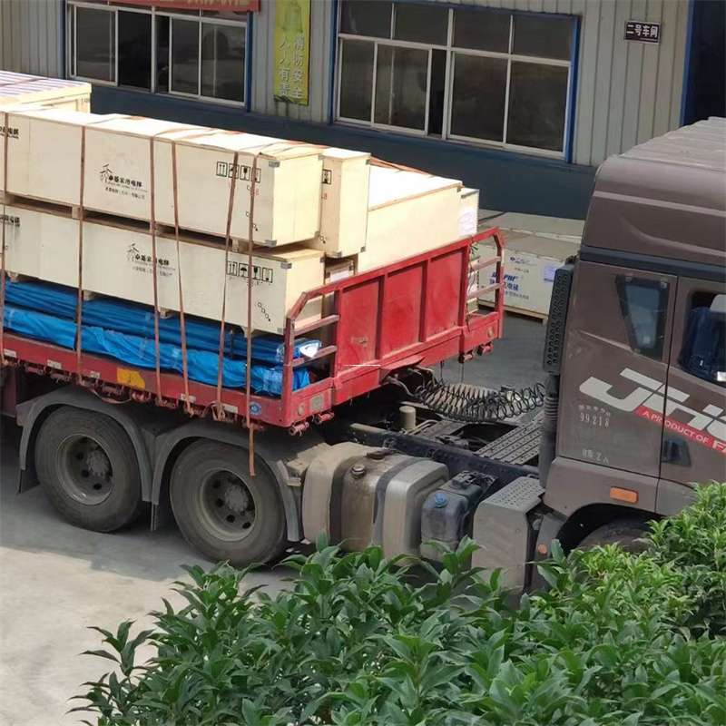 雅安至新疆阿勒泰福海县物流专线，一站式服务，让您的货物畅行无忧